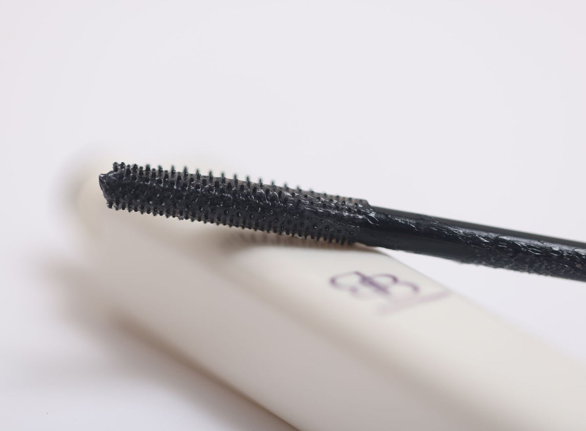 eyebrow fixer